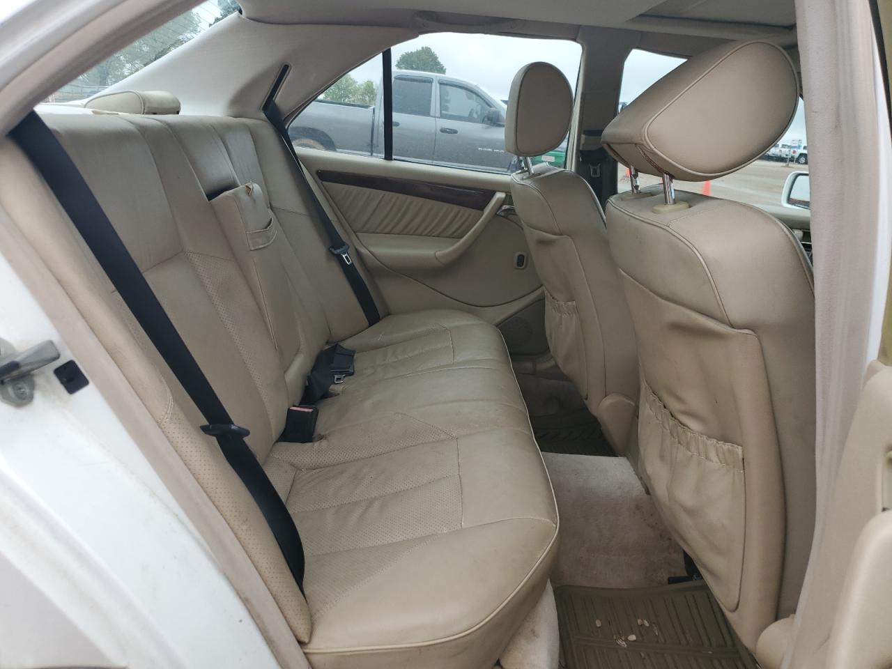 WDBHA23GXWA623759 1998 Mercedes-Benz C 230