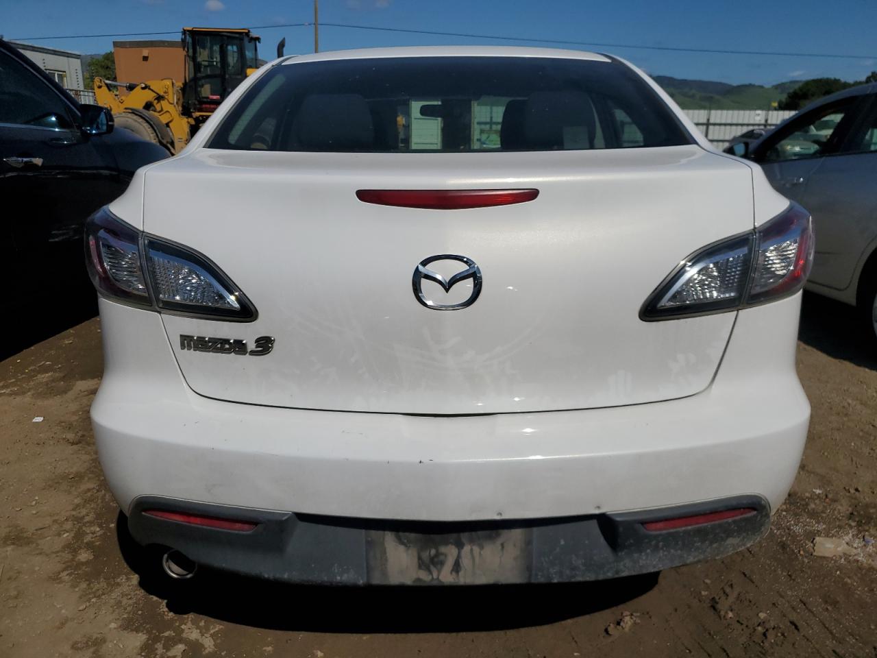 JM1BL1VG0B1378652 2011 Mazda 3 I