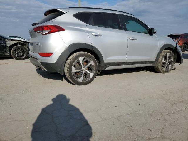 KM8J3CA22JU763933 | 2018 Hyundai tucson value