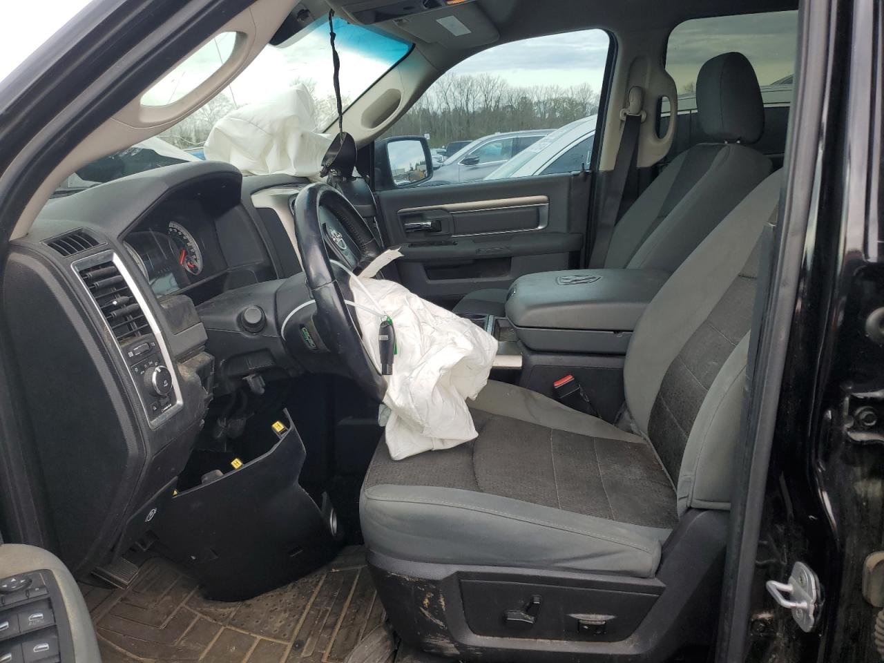 1C6RR6LT9ES154411 2014 Ram 1500 Slt