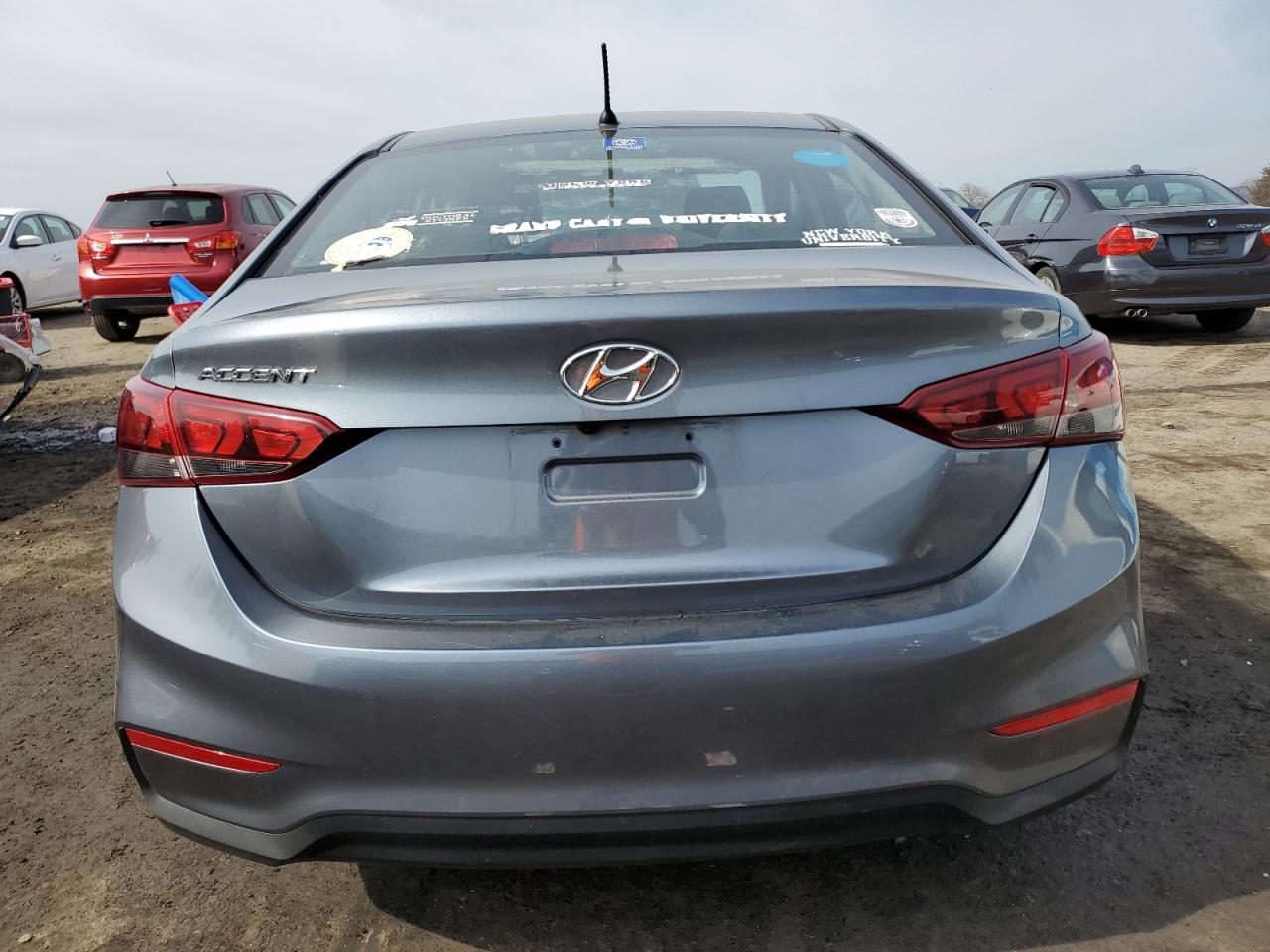 3KPC24A31KE041027 2019 Hyundai Accent Se