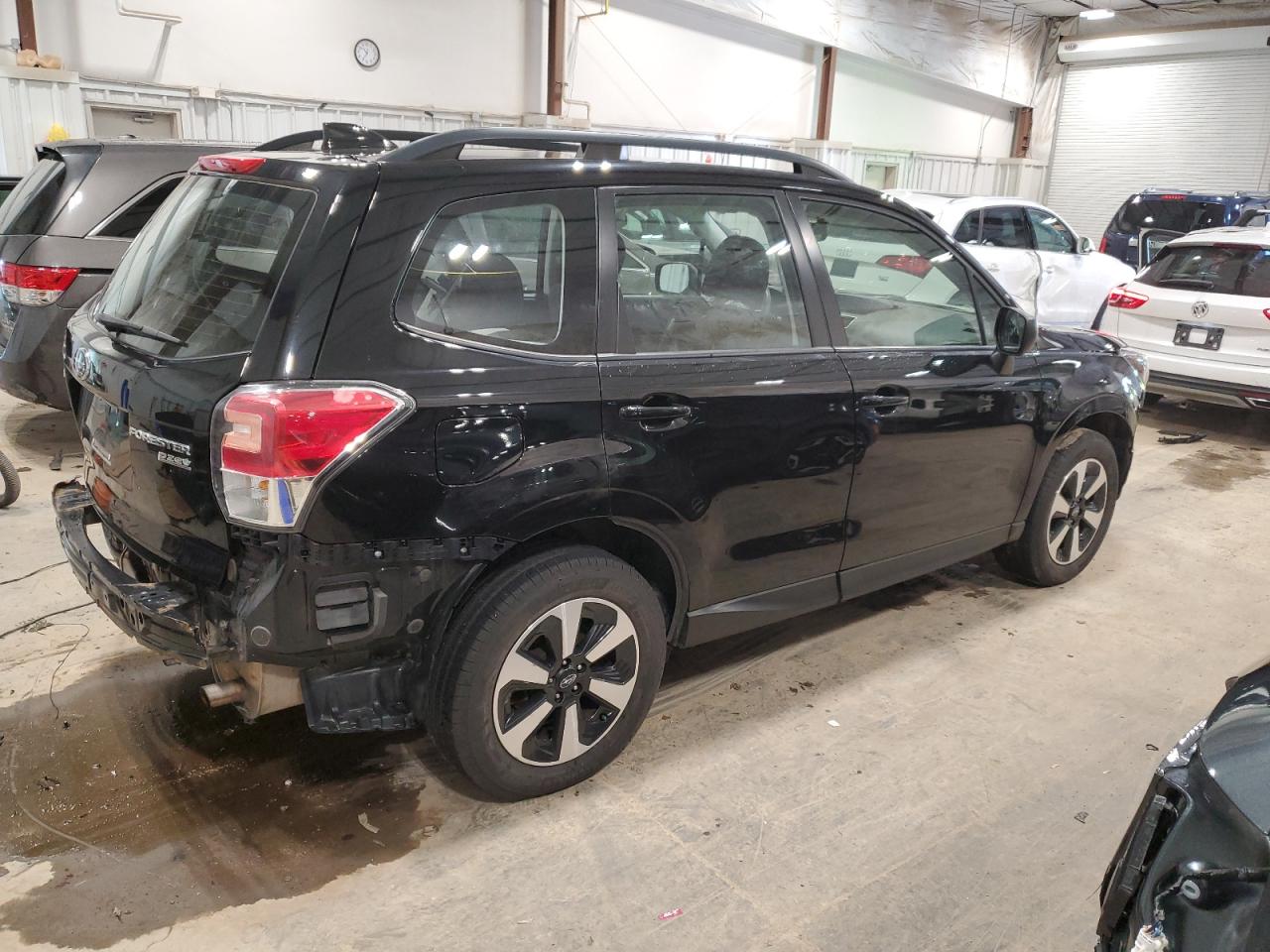 JF2SJABC2HH535493 2017 Subaru Forester 2.5I
