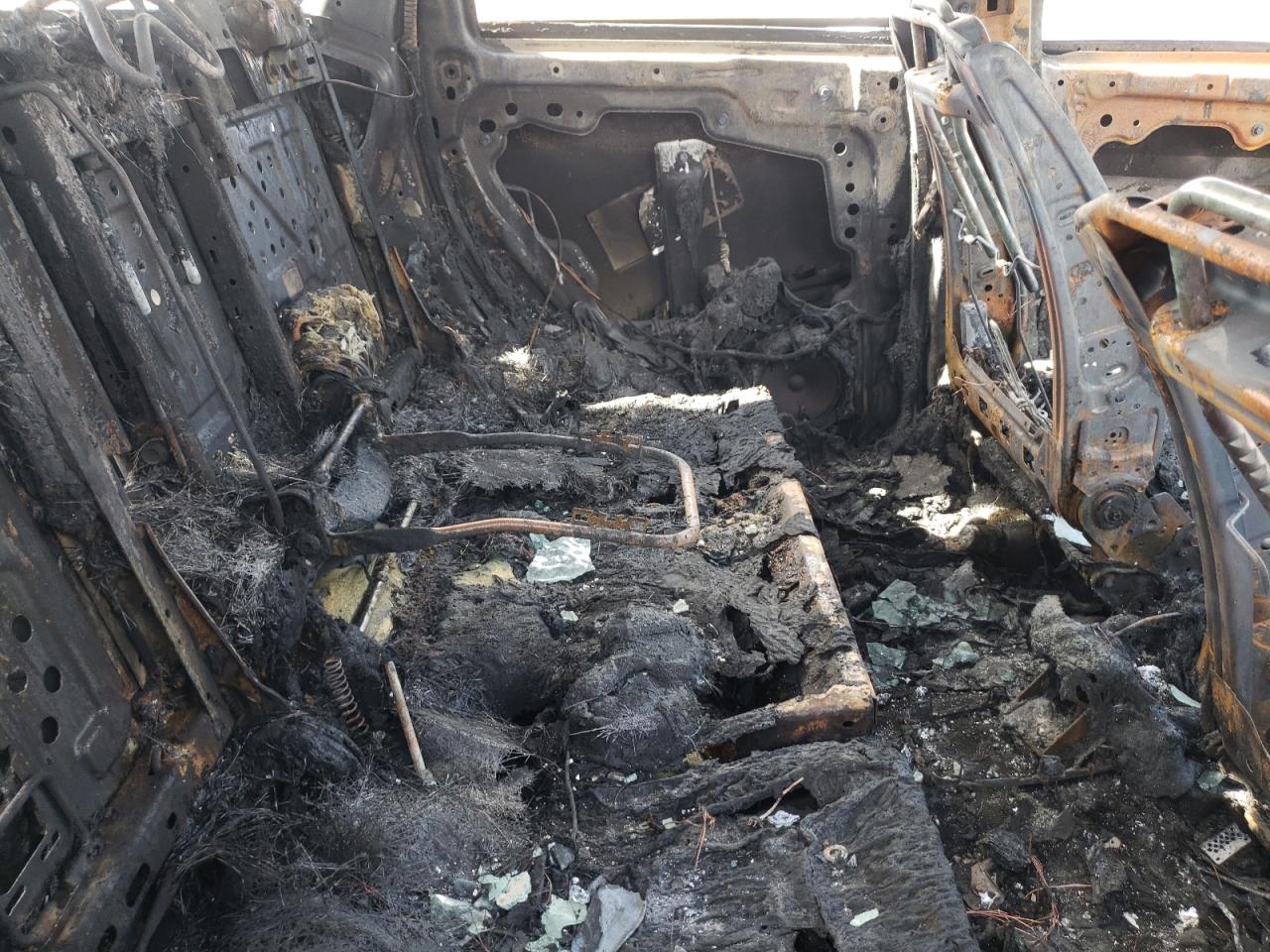 1C4RJEAG2GC499941 2016 Jeep Grand Cherokee Laredo