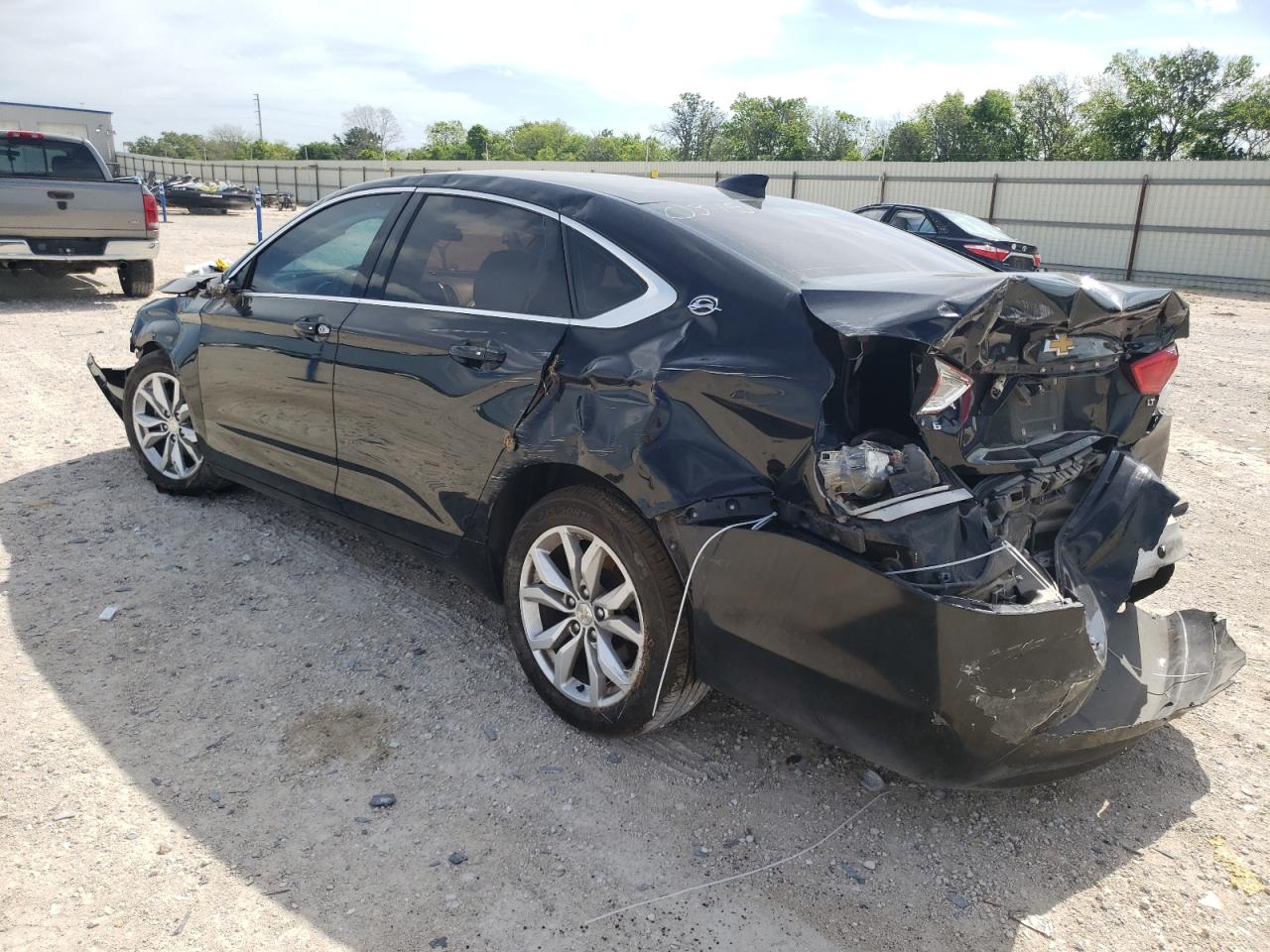 1G1105S36JU125645 2018 Chevrolet Impala Lt