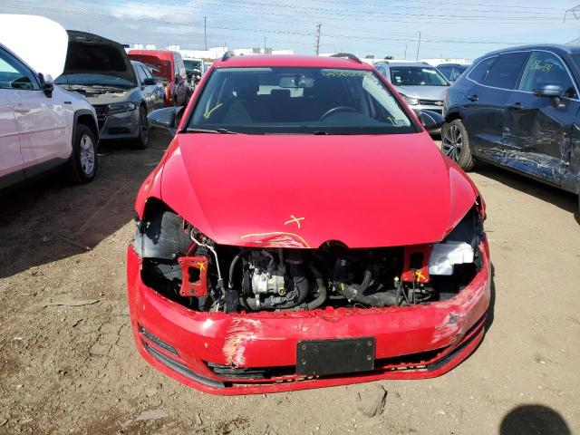 Lot #2429104445 2017 VOLKSWAGEN GOLF SPORT salvage car