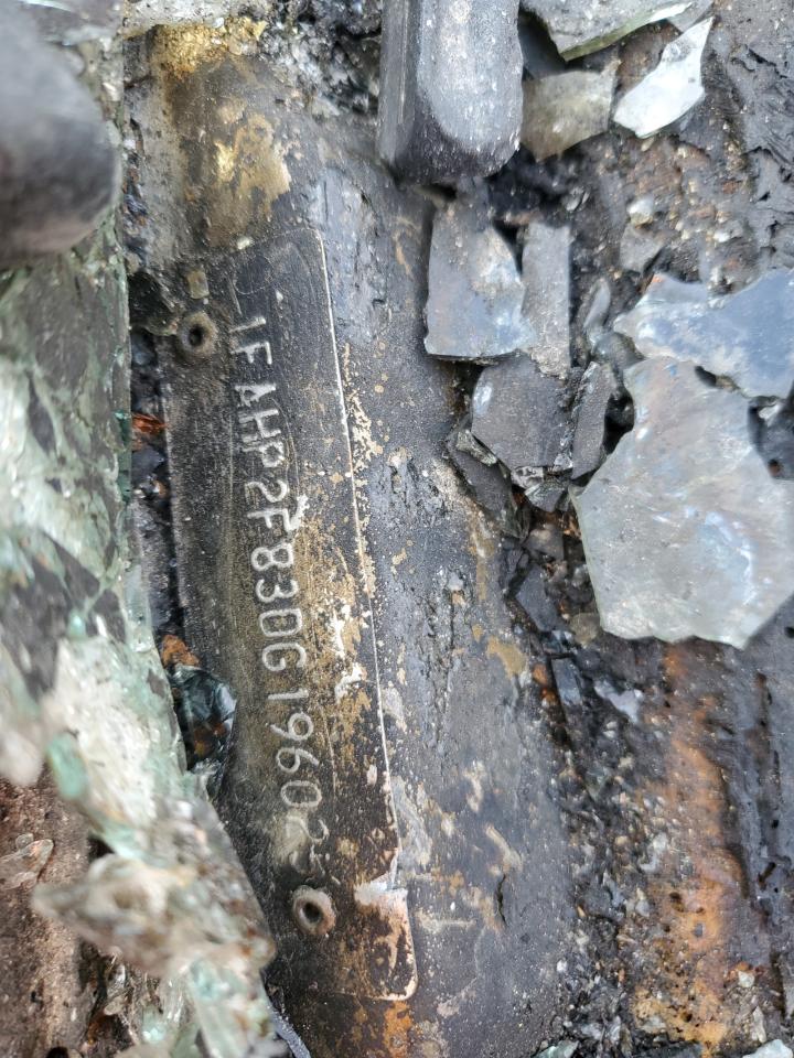 1FAHP2F83DG196025 2013 Ford Taurus Limited