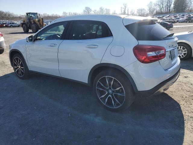 VIN WDCTG4GBXHJ305528 2017 Mercedes-Benz GLA-Class,... no.2