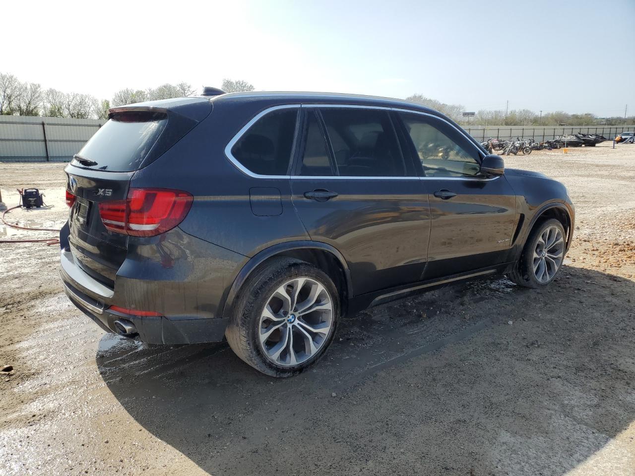 2015 BMW X5 Sdrive35I vin: 5UXKR2C55F0H39182