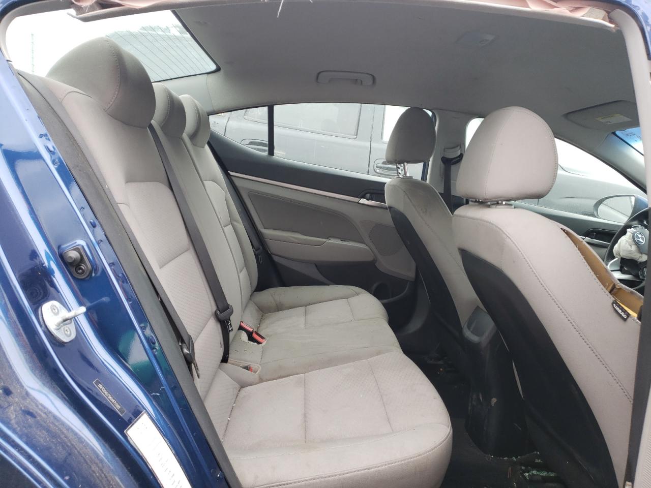 5NPD84LF5KH471102 2019 Hyundai Elantra Sel