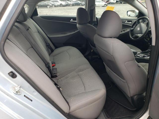 2012 Hyundai Sonata - Image 10