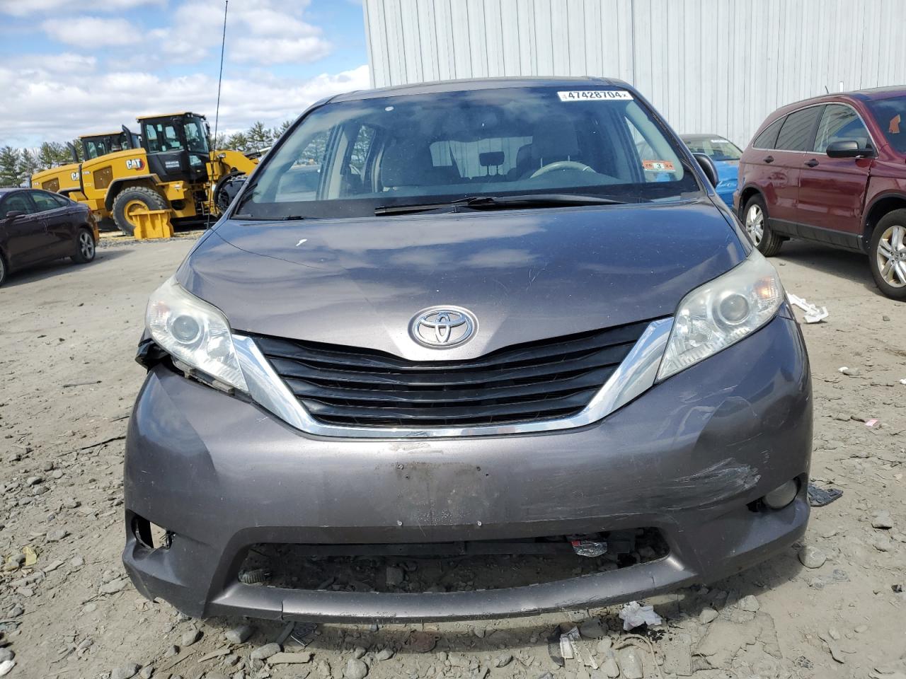 2013 Toyota Sienna Le vin: 5TDKK3DC6DS325537