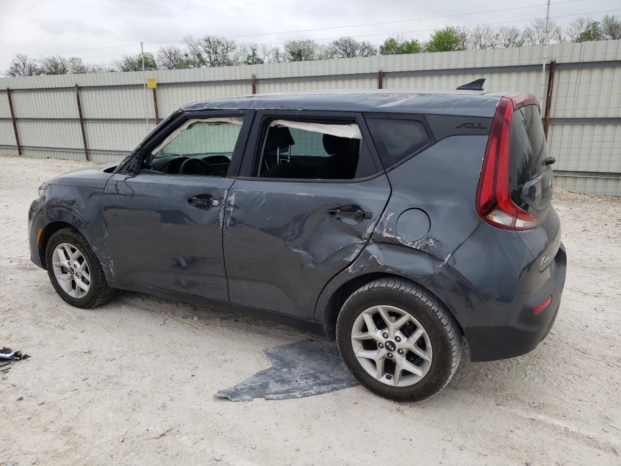 KNDJ23AU0L7732755 2020 Kia Soul Lx