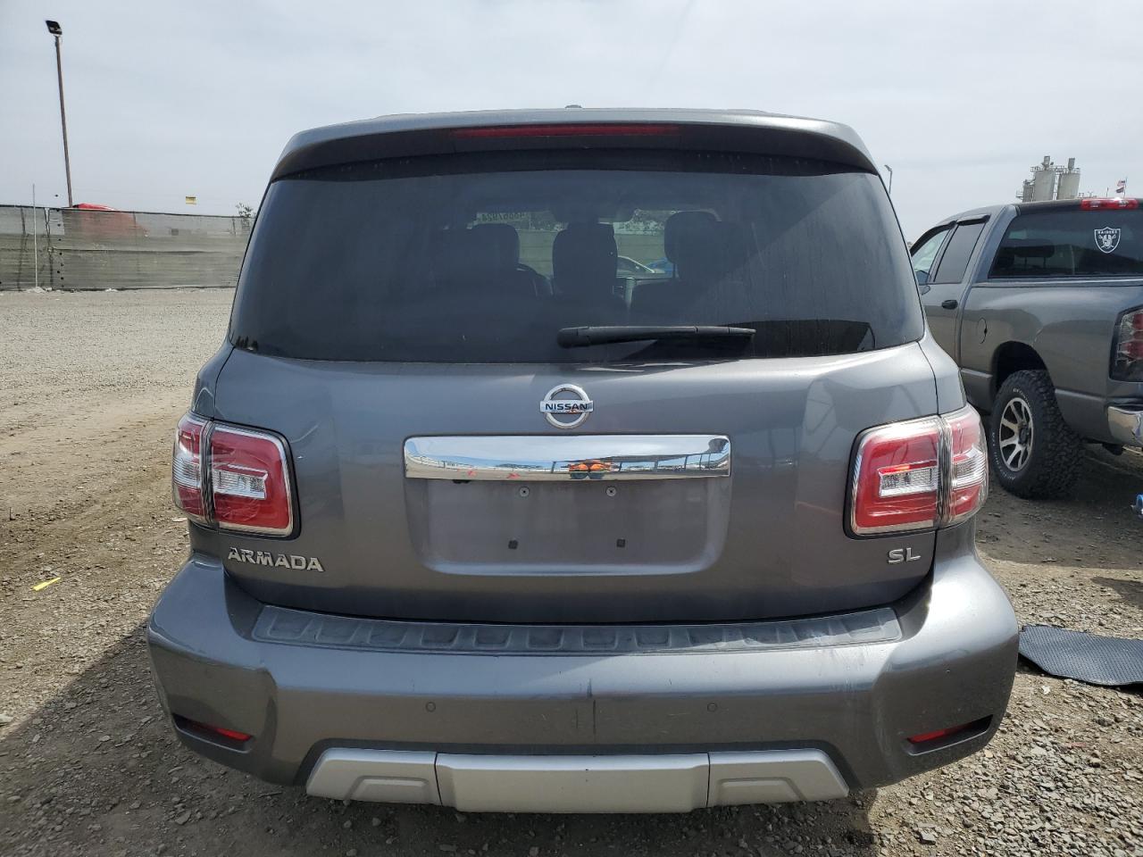 JN8AY2ND5J9059812 2018 Nissan Armada Sv