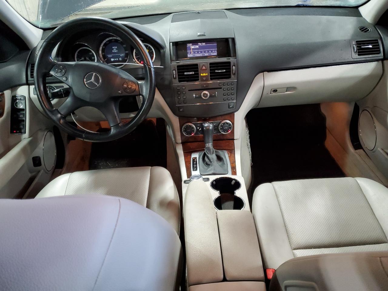 WDDGF8BB2AF481741 2010 Mercedes-Benz C 300 4Matic