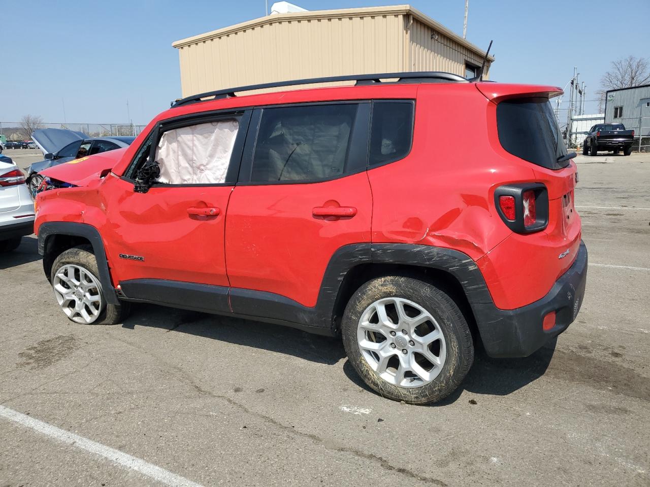 ZACCJBBB4JPJ33938 2018 Jeep Renegade Latitude