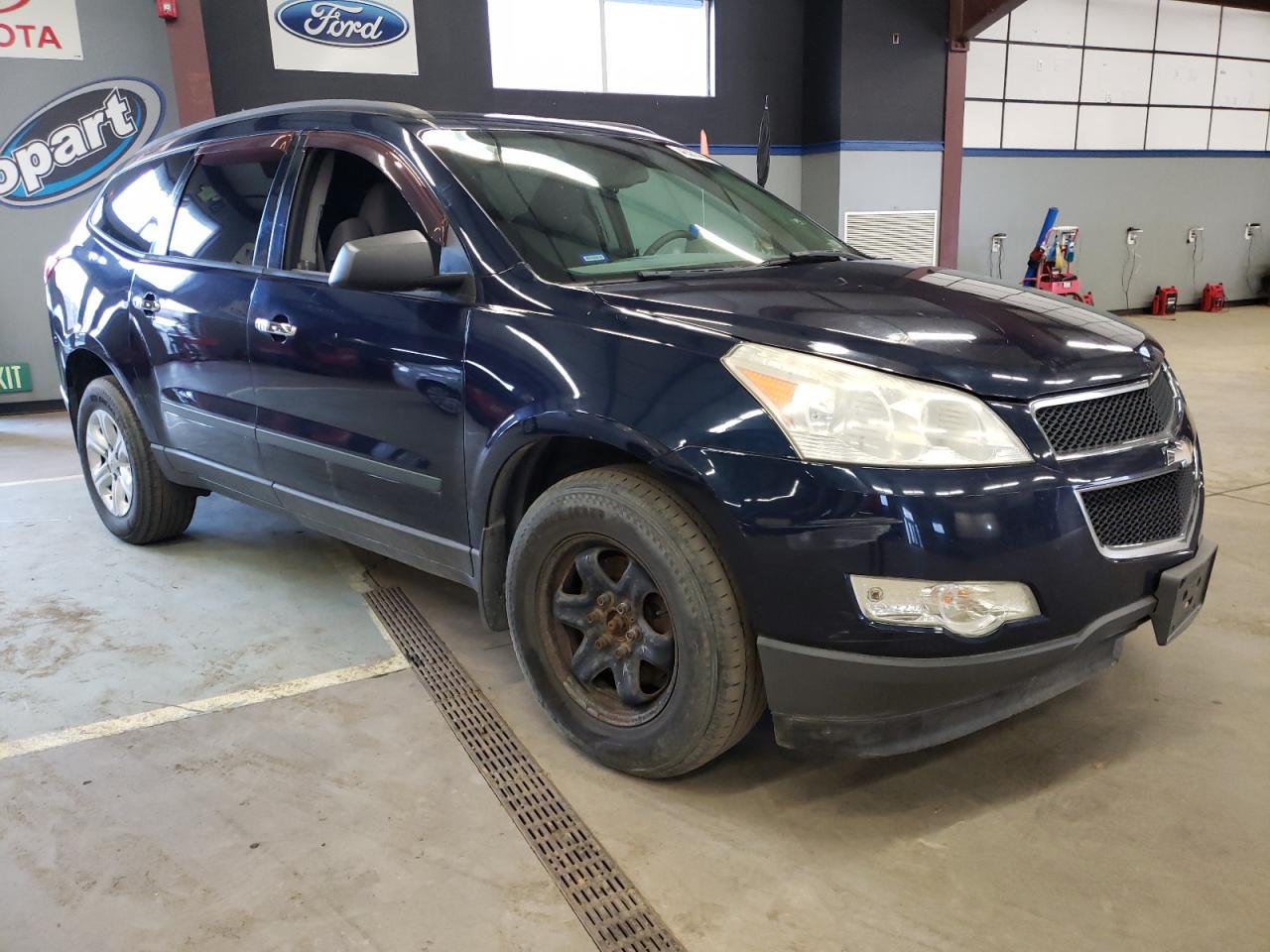 1GNLREED4AS133921 2010 Chevrolet Traverse Ls