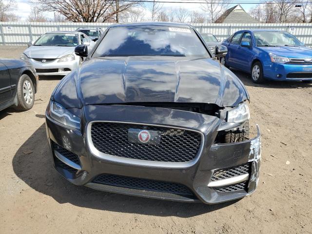 2016 JAGUAR XF R - SPO SAJBL4BV0GCY11503
