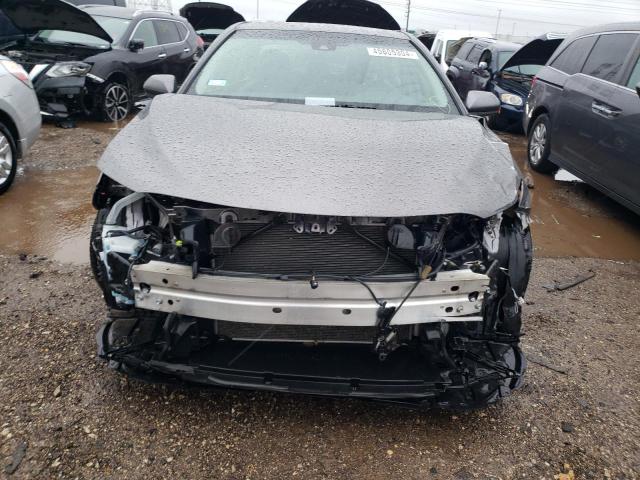 VIN 4T1B11HK2JU064497 2018 Toyota Camry, L no.5