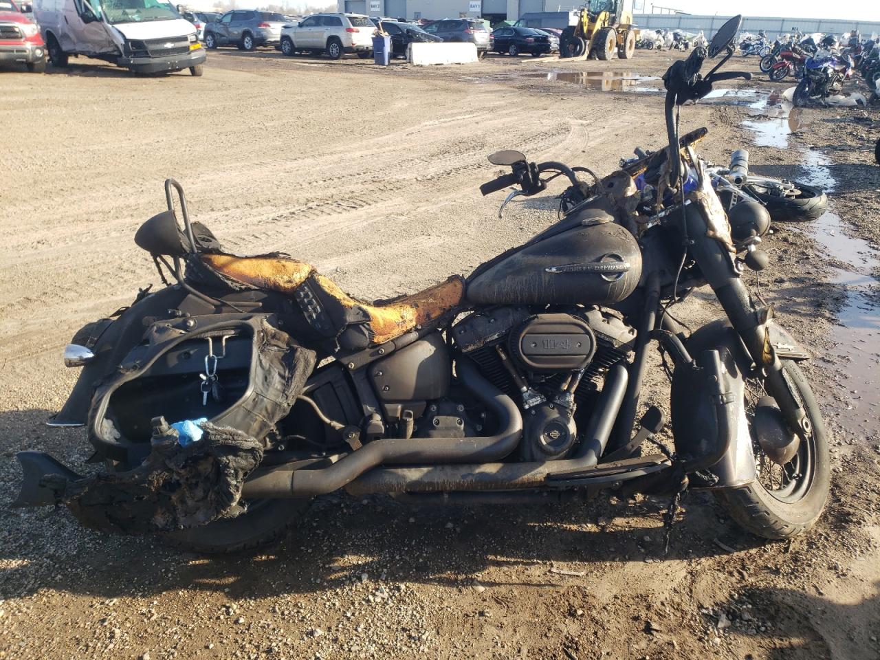 1HD1YBK16JC072608 HARLEY-DAVIDSON FLHCS HERI 2018