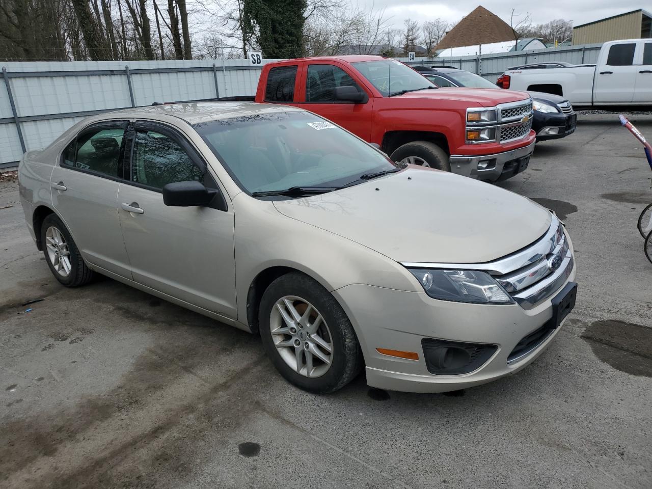 3FAHP0GA7AR254812 2010 Ford Fusion S