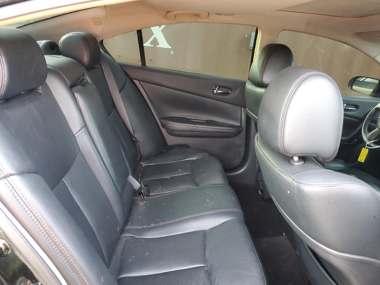 NISSAN MAXIMA S -
