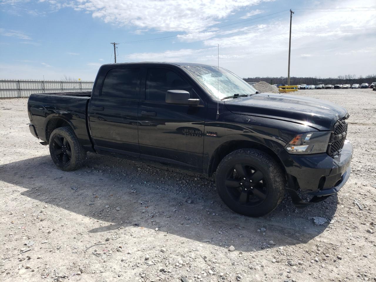 2018 Ram 1500 St vin: 1C6RR7KT4JS333182