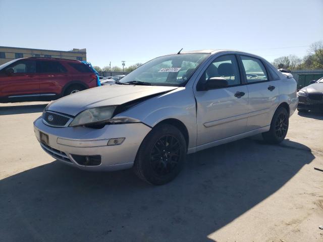 Lot #2421610016 2005 FORD FOCUS ZX4 salvage car