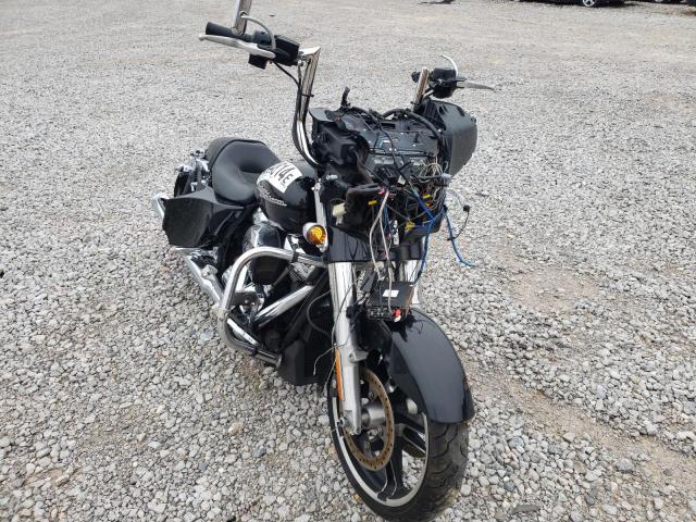 2017 HARLEY-DAVIDSON STREETGLID - 1HD1KRC19HB687579