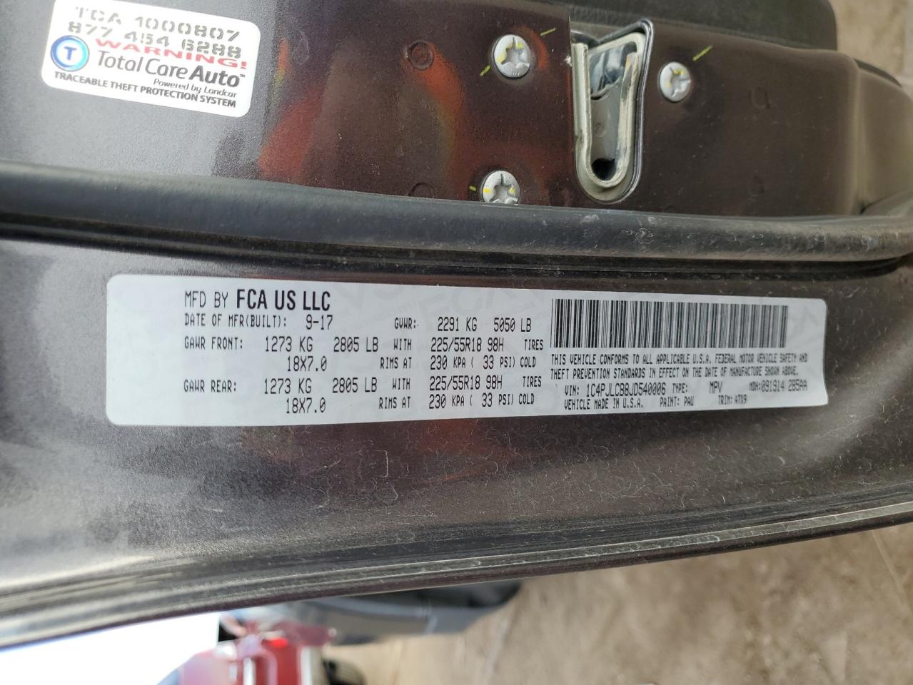 1C4PJLCB8JD540006 2018 Jeep Cherokee Latitude