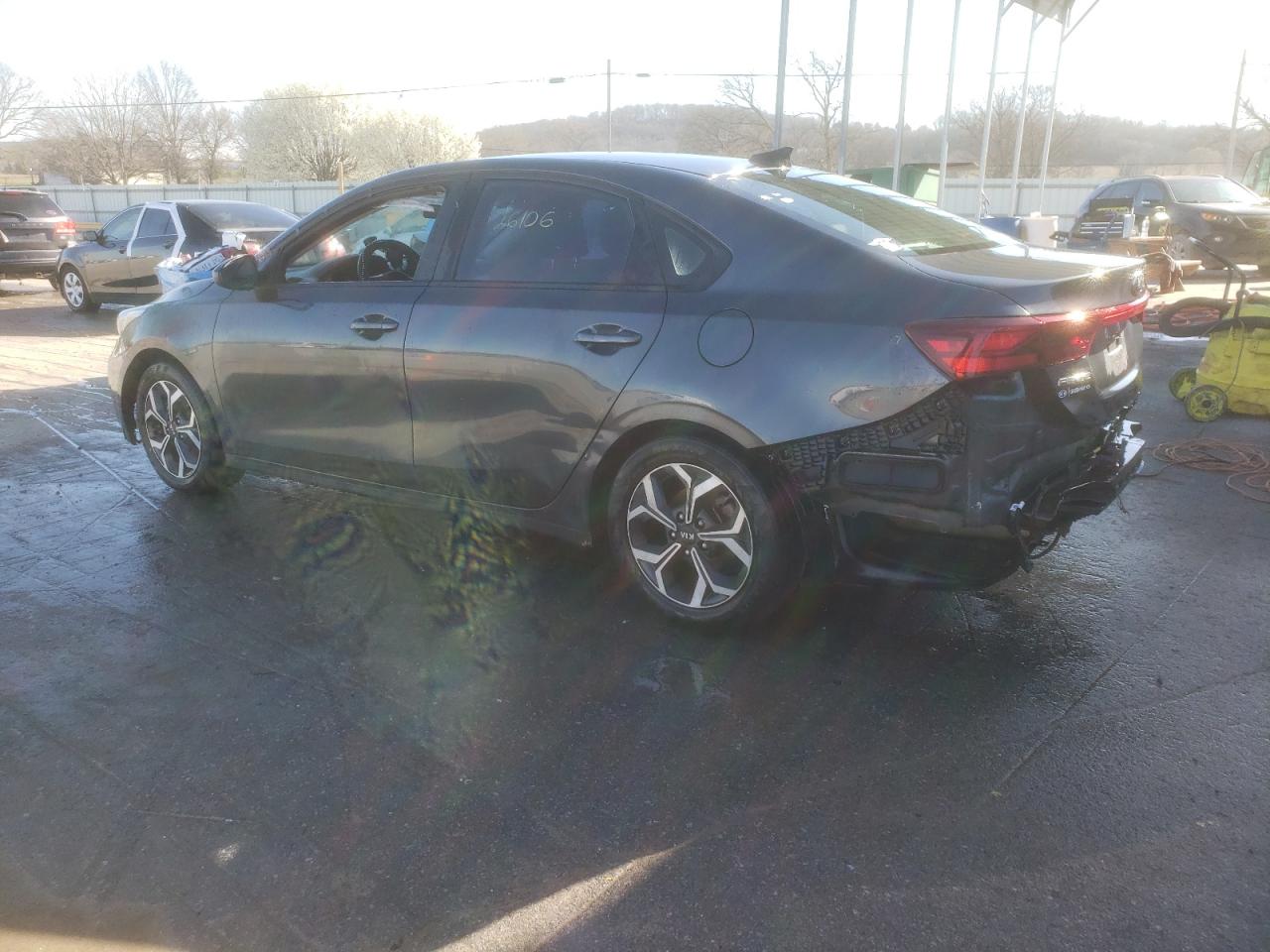 2020 Kia Forte Fe vin: 3KPF24AD4LE247000