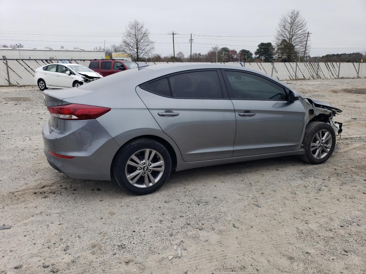 KMHD84LF2HU208298 2017 Hyundai Elantra Se