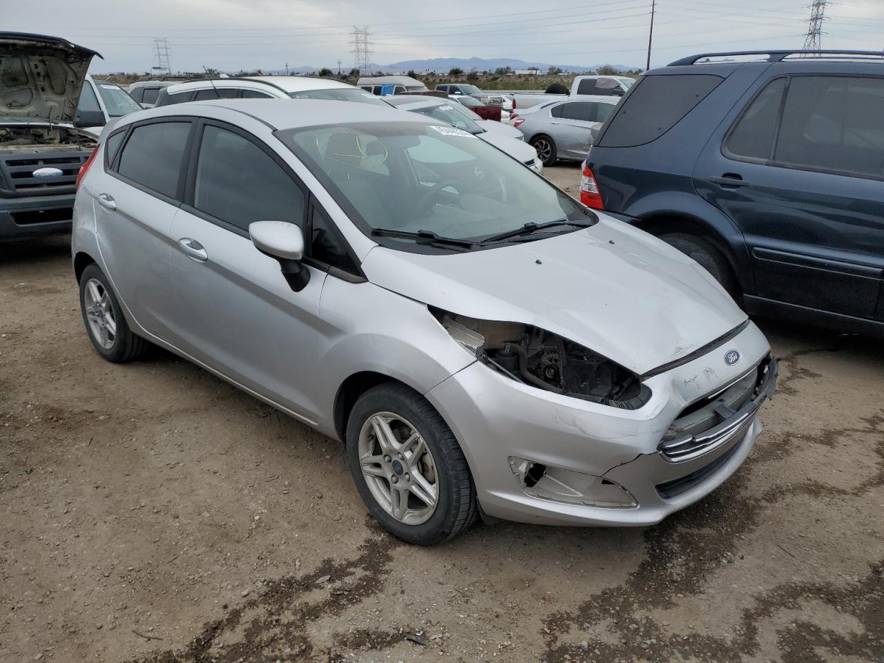 3FADP4EJ1JM123879 2018 Ford Fiesta Se