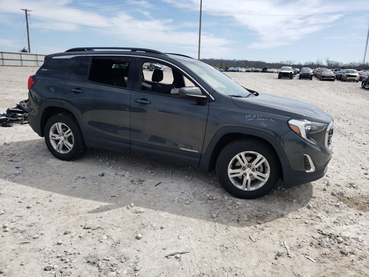 3GKALMEV8JL263188 2018 GMC Terrain Sle