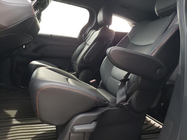 2021 TOYOTA SIENNA XSE - 5TDDSKFC0MS027713