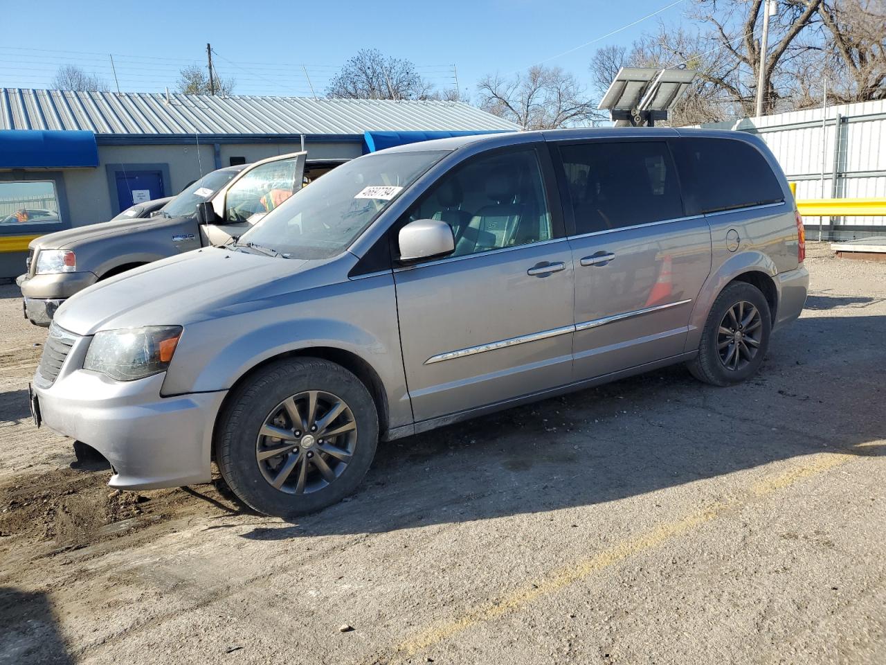 2C4RC1HG8FR655737 2015 Chrysler Town & Country S