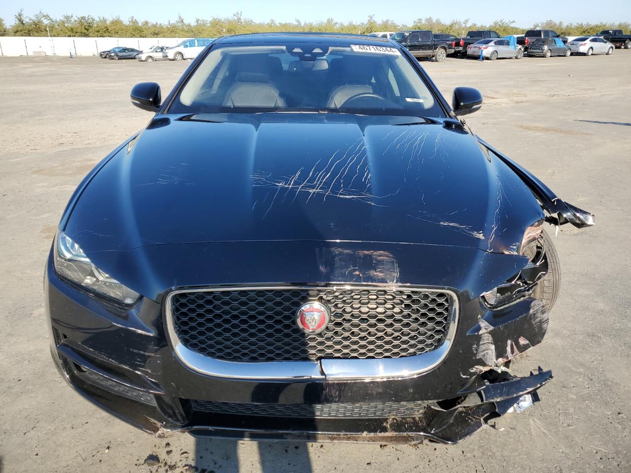 SAJAR4FX3JCP36437 2018 Jaguar Xe