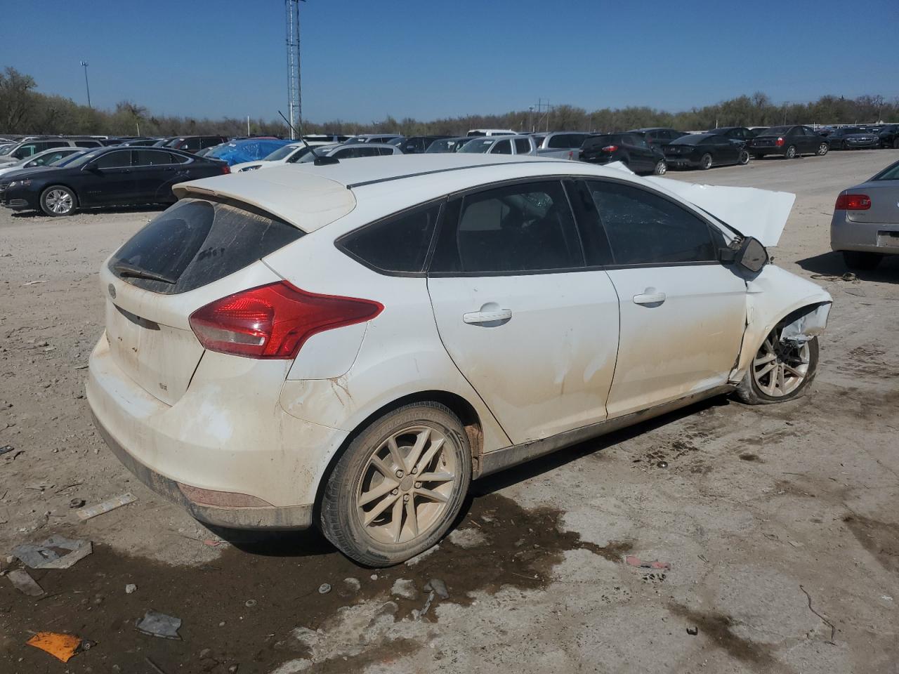 1FADP3K28HL318798 2017 Ford Focus Se