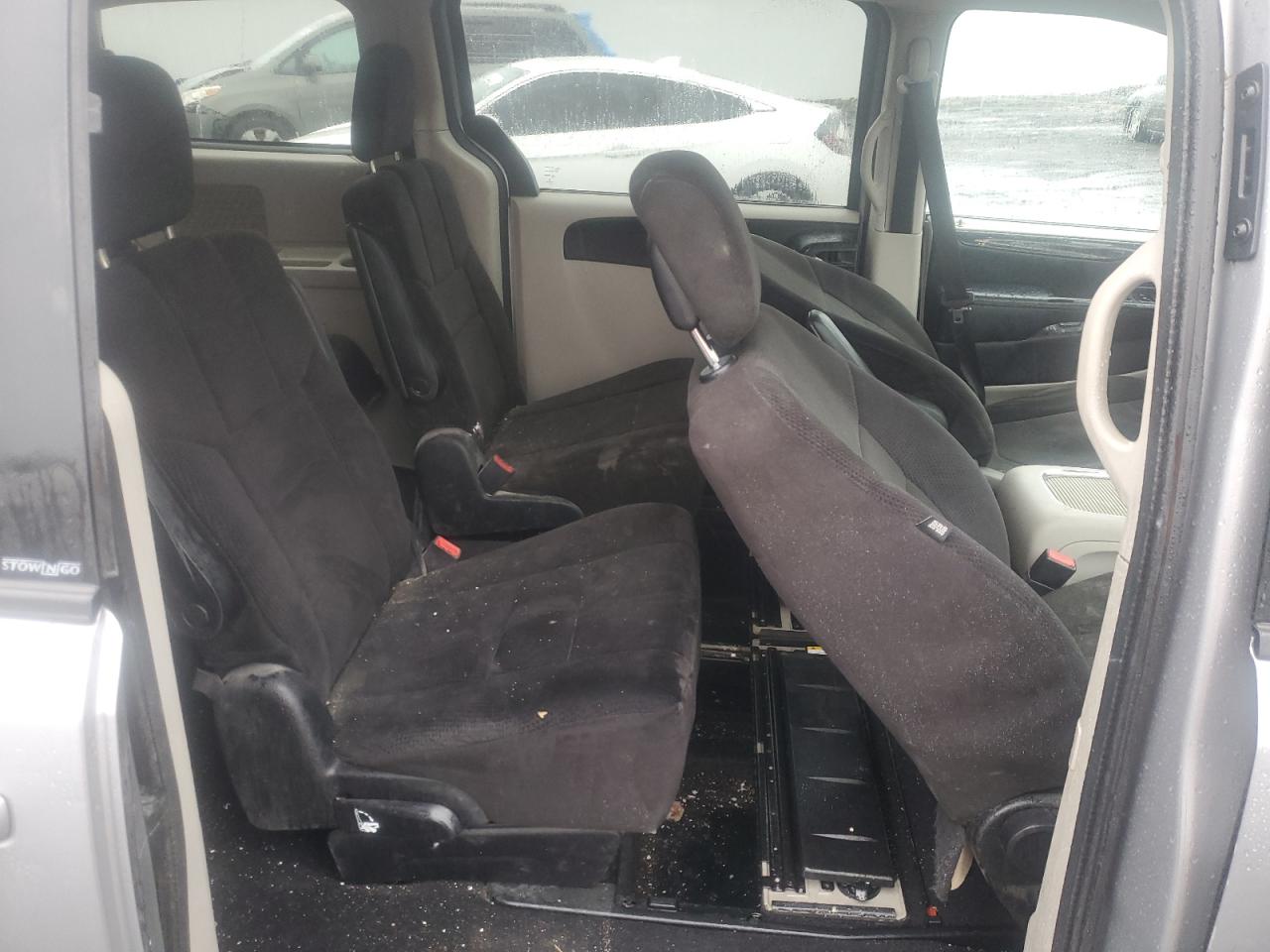 2C4RDGCG0DR739023 2013 Dodge Grand Caravan Sxt