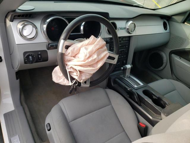 1ZVHT80N065211423 2006 Ford Mustang