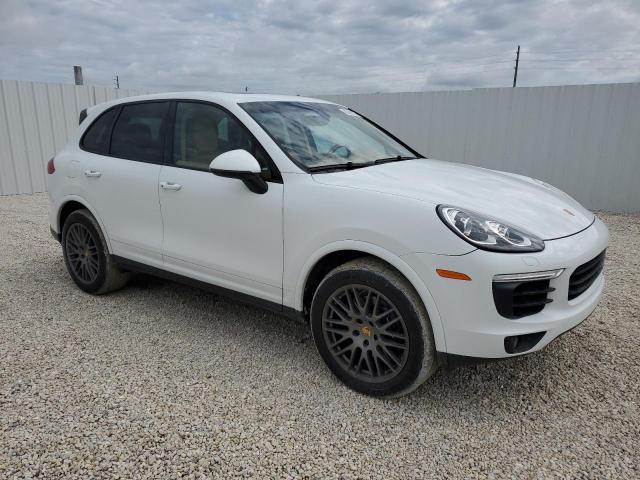 VIN WP1AA2A27HKA83437 2017 Porsche Cayenne no.4