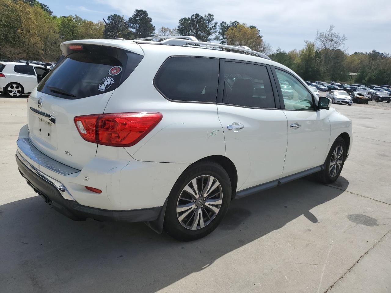 2017 Nissan Pathfinder S vin: 5N1DR2MN9HC632381