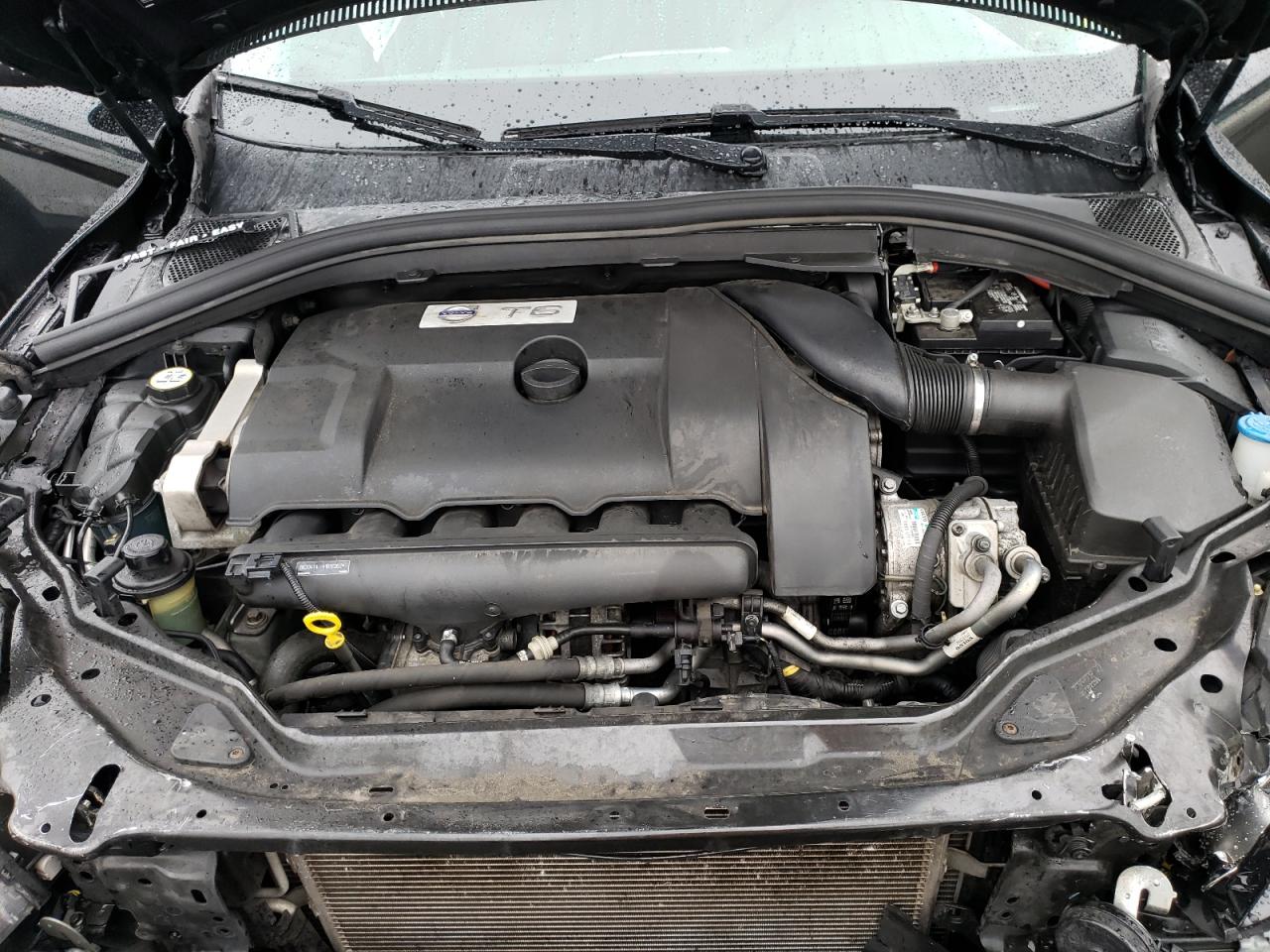 YV4902RB2F2577243 2015 Volvo Xc60 T6 Premier