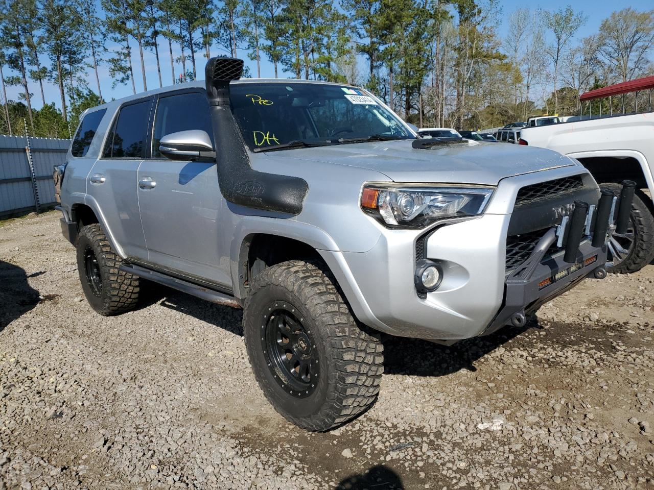 2014 Toyota 4Runner Sr5 vin: JTEBU5JR2E5197444