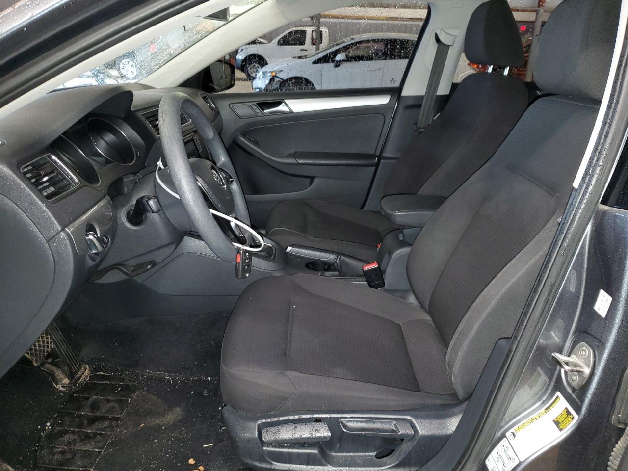 3VWD67AJ2GM347799 2016 Volkswagen Jetta Se