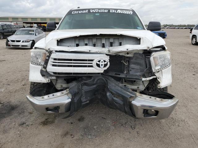 Lot #2478174274 2017 TOYOTA TUNDRA CRE salvage car