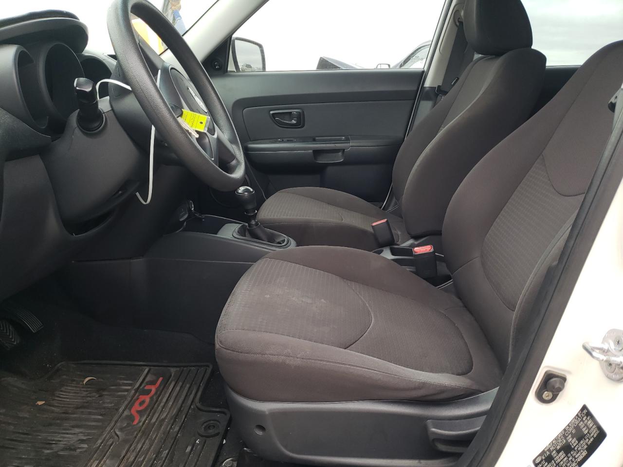 KNDJT2A56C7466383 2012 Kia Soul