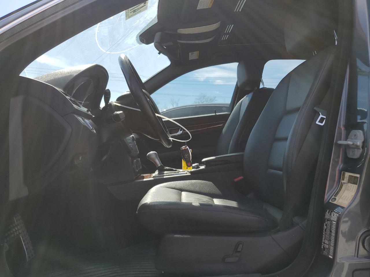 WDDGF8BB6BR180910 2011 Mercedes-Benz C 300 4Matic