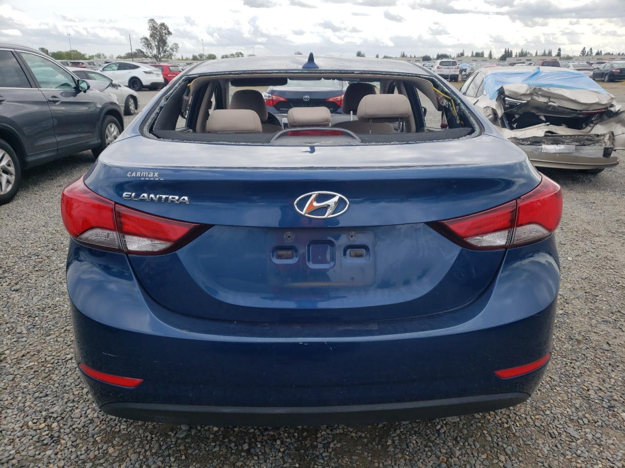 KMHDH4AE7FU416040 2015 Hyundai Elantra Se