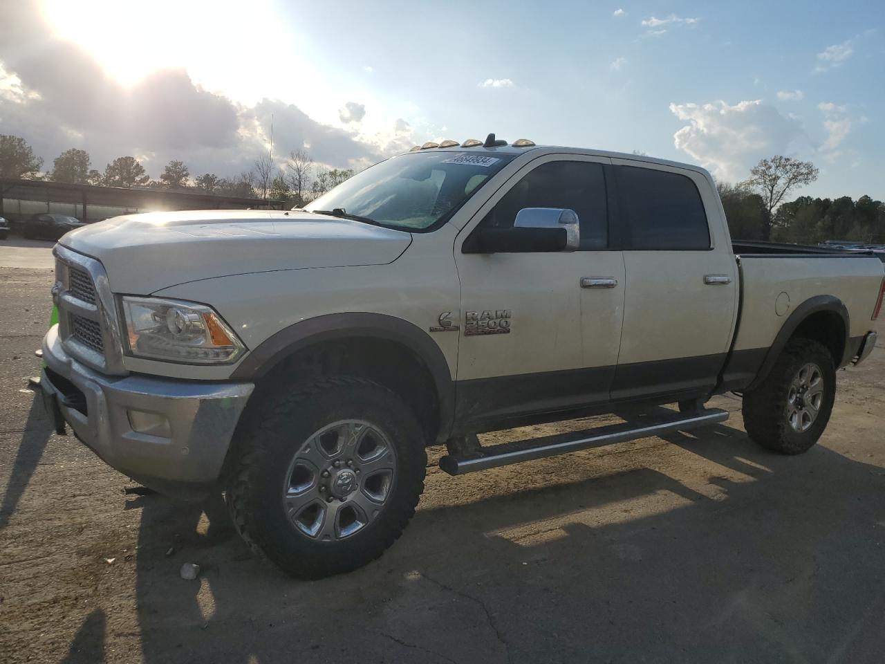 3C6UR5FL0JG380371 2018 Ram 2500 Laramie