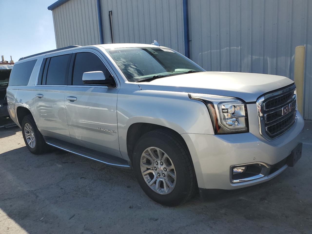 1GKS1FKC1GR133683 2016 GMC Yukon Xl C1500 Sle